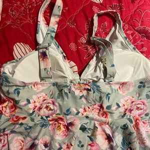 Cupshe two piece bathing suit🌴